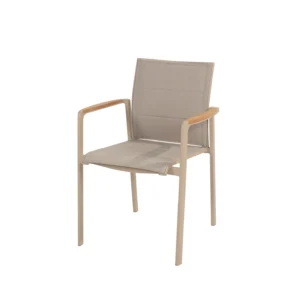 Stolica Cortina, latte